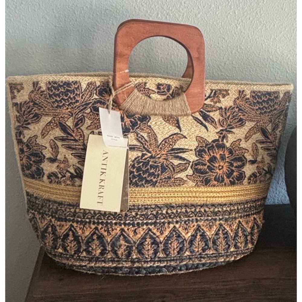 Boho Floral Tapestry Handbag Wooden Handle Woven Artisan Purse
Antik Kraft Bag